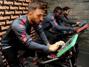 Galatasaraylı Futbolculardan Uzaya Mesaj