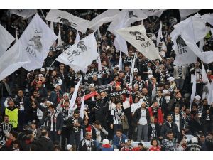 İlk Yarı Berabere Bitti