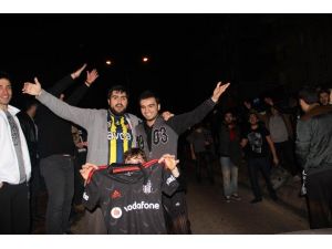 Beşiktaş’ın Galibiyet Sevinci Sokaklara Taştı