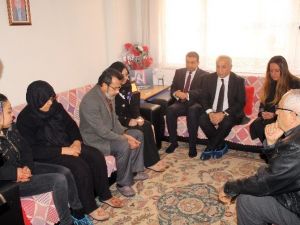Bakırköy Belediyesi’nden Özgecan Kadın Danışma Evi