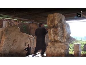 Bakan Çelik Kültür Katliamı Yapan Işid’i Topa Tuttu