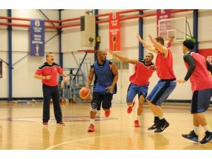 Jamont Gordon Tofaş’ta