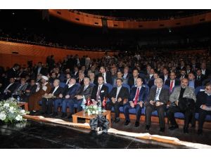 Ahmedinejad, Erbakan’ı Anma Programında