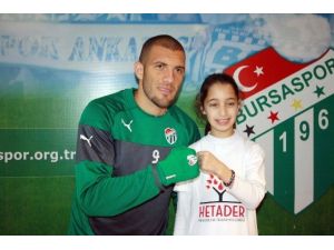 Bursasporlu Futbolculardan Talasemili Çocuklara Anlamlı Destek