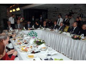 Hdp Eş Genel Başkanı Demirtaş Antalya’da