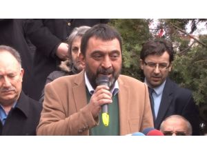 Necmettin Erbakan Mezarı Başında Anıldı