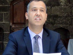 Pkk’ya Silah Bırakma Çağrısı Diyarbakır’da Yankı Uyandırdı