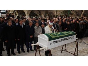 O Cenaze Namazına Bakan Eroğlu Da Katıldı