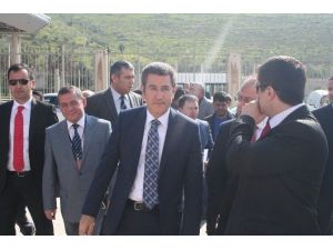 Gümrük Ve Ticaret Bakanı Canikli, Cilvegözü’nde İncelemelerde Bulundu