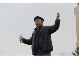 Benzinli Eylemciyi Protokole Oturttu