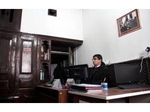 (Özel Haber) Hukuk Aşkı Engel Tanımadı
