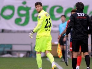 Okan Kocuk İlk Lig Maçına Çıktı