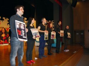 Sahnede Kadın Cinayetlerini Protesto