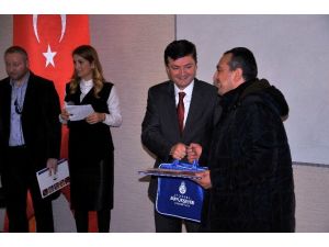 İbb, İstanbul’un Bahçıvanlarını Yetiştiriyor