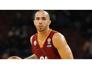 G.saray’dan Carlos Arroyo’ya Rest !