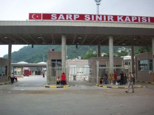 Sarp Sınır Kapısı Kapıkule’yi Katladı