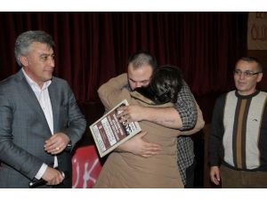 İzmir’de Berkin Elvan Parkına Hüzünlü Açılış