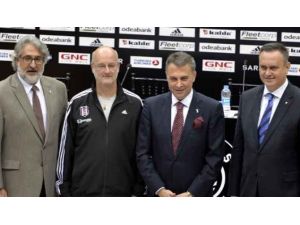 İmzayı Attı, Sabır İstedi