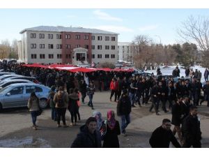 Atatürk Üniversitesi’nde ’Birlik Ve Beraberlik’ Yürüyüşü