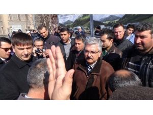 Kars’ta Dolmuşçular Eylem Yaptı