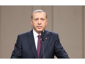 Türkmenistan Devlet Başkanı Onuruna Akşam Yemeği Verdi