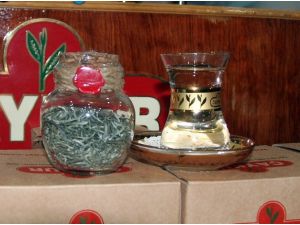 ’İmparatorların Çayı’ Beyaz Çay Kilosu 4 Bin Tl’den Piyasaya Sunuldu