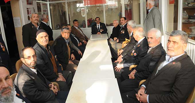 ARIKAN: “BENDE ŞEHİT TORUNUYUM”