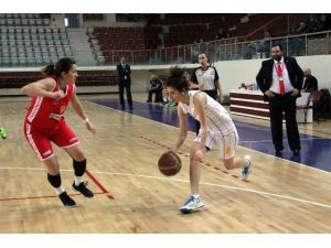 Türkiye Kadınlar 1. Lig’ne Çıkacak Takım Yalova’da Belirlenecek