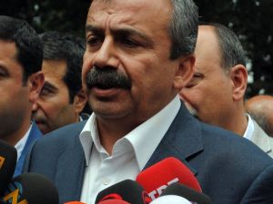 Vekil Heyeti İmralı’ya Gitti