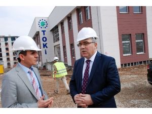 Toki’den 100 Bin Öğrencinin Barınma Sorununa Kalıcı Çözüm