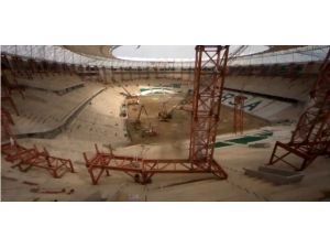 Timsah Arena’da Kuleler Sökülüyor