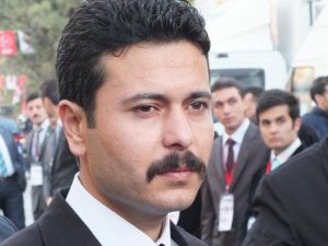 Eskişehir Ülkü Ocakları’ndan Hülya Avşar Ve Ahmet Kaya Tepkisi