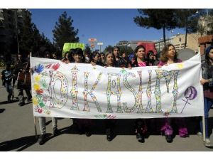Belediye Kadın Çalışanlarından 8 Mart Etkinliği