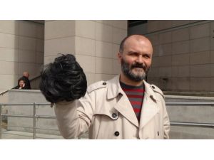 Davada ’Peruk’ Krizi