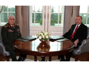 Cumhurbaşkanlığı Sarayı’nda Önemli Görüşme