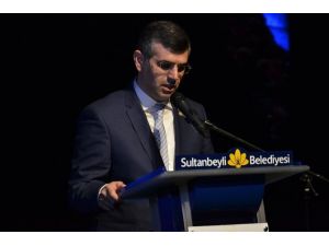 İstanbulensis Şiir Festivali’ne Görkemli Gala