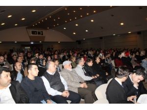 Nilüfer Başarılı Öğrencileri Ödüllendirdi