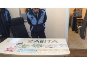 Suriyeli Dilencinin Üzerinden Servet Çıktı