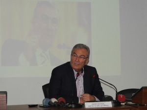 Eski Başkan Kapatılma İddalarına Yanıt Verdi