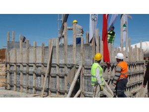 Harran Üniversitesi’nde 16 Milyon Tl’lik ‘Yenilenebilir Enerji’ Yatırımı