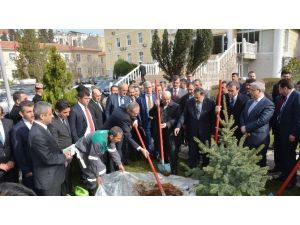 Bakan Veysel Eroğlu Kahramanmaraş’ta