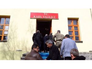 Kars Valisi Özdemir: