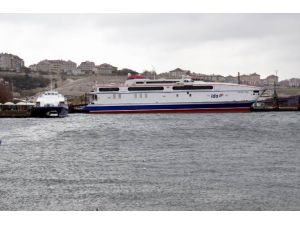 Fırtına Deniz Ulaşımını Vurdu