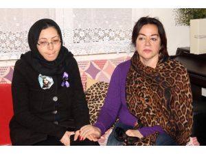 Oya Aydoğan Özgecan’ın Evinde