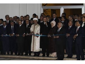 Erdoğan İlahiyat Fakültesi Açtı