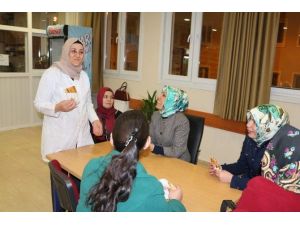 (Özel Haber) Eşi İflas Eden Ayşe Kılıçvuran, 6 Yıldır Çalışarak Geçimini Sağlıyor