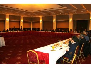 İran, Şenol Güneş İçin Yalvardı