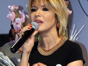 Kadını Üzen Müslümanım Demesin