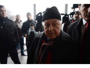 Galatasaray Kafilesi Meşaleler İle Uğurlandı