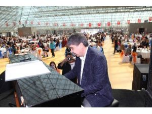 Başkan Türel Kadınlar İçin Çaldı